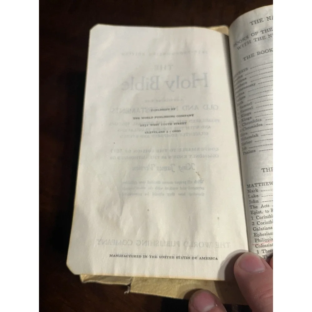 Vintage 1953 KJV Holy Bible World Publishing Illustrated White Cover Self-Pro